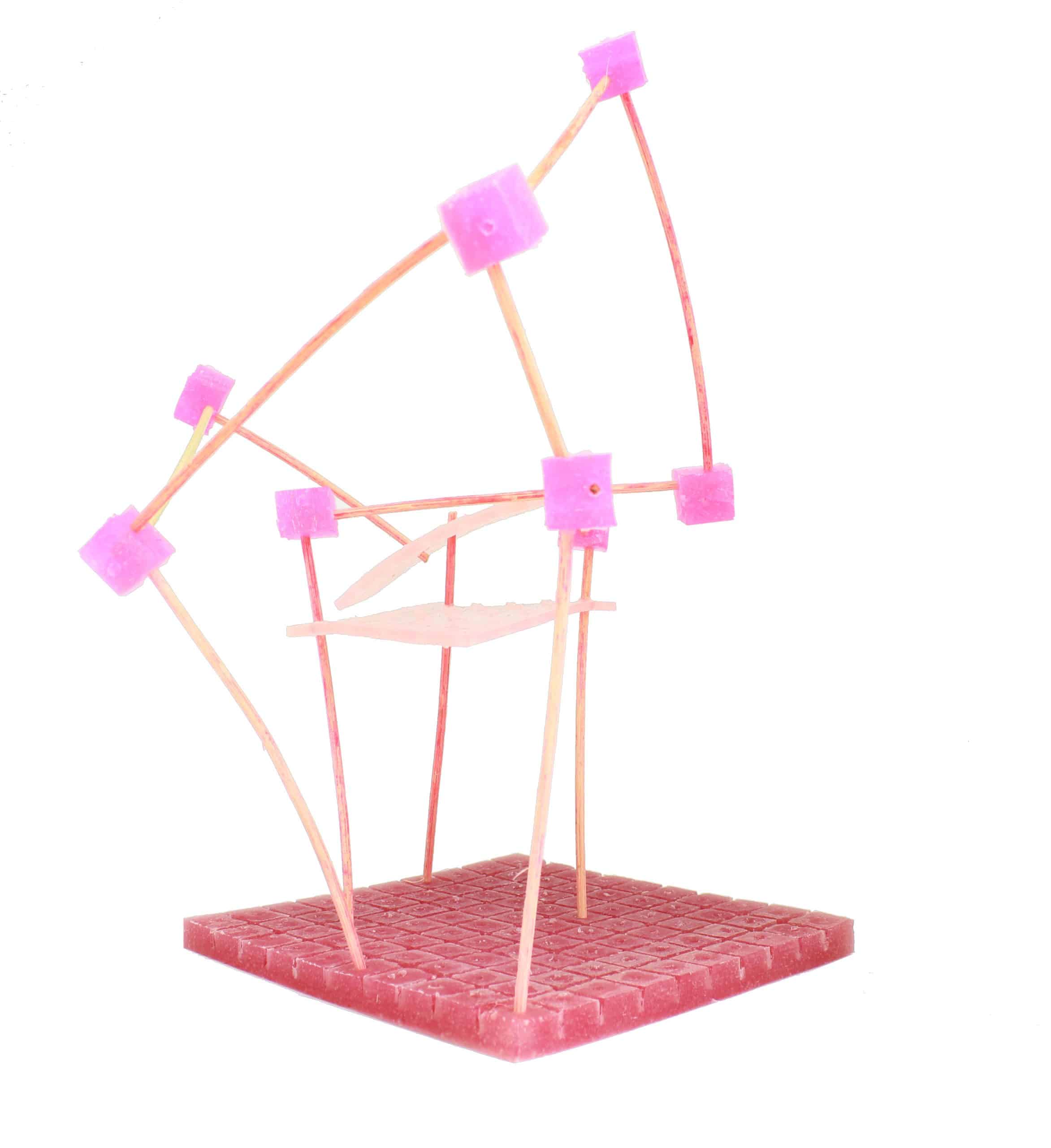 Maqueta construida con cubos conectores y columnas del kit OM